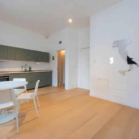 Xenia - New In Corso Buenos Aires Apartman Milánó